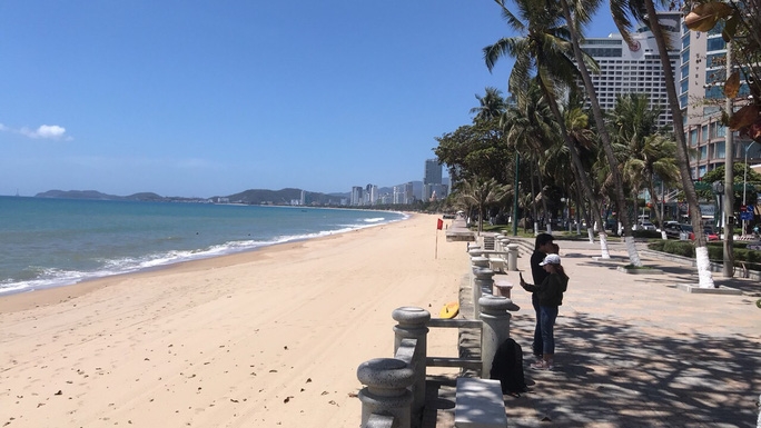 Nghỉ lễ 30/4-1/5: Nơi đông nghẹt khách, chỗ thưa vắng hiếm có nghi le 304 15 noi dong nghet khach cho thua vang hiem co