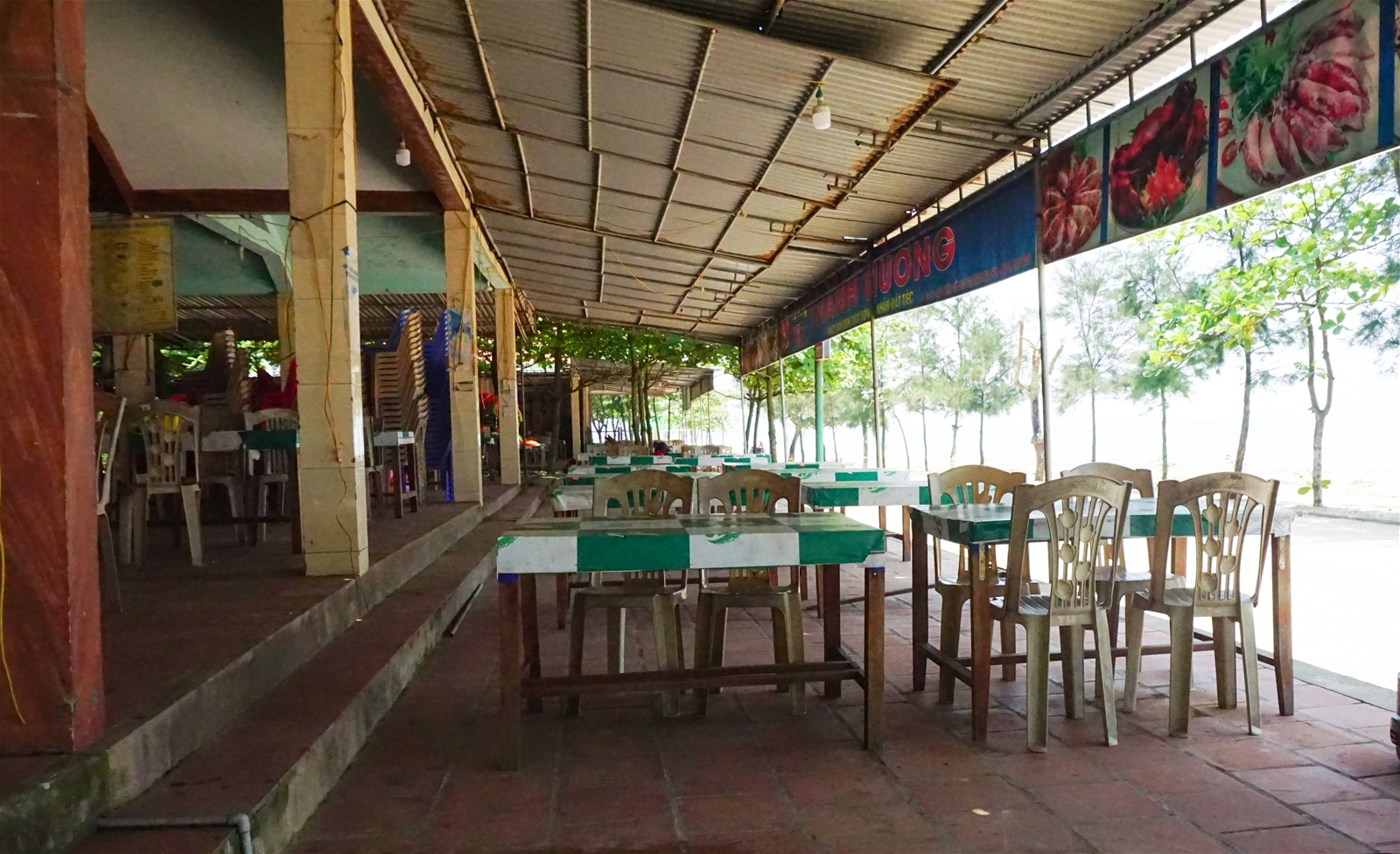 Nghỉ lễ 30/4-1/5: Nơi đông nghẹt khách, chỗ thưa vắng hiếm có nghi le 304 15 noi dong nghet khach cho thua vang hiem co