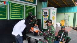 hufo trao atm gao cung 16 tan gao cho nguoi dan co hoan canh kho khan do dich covid 19