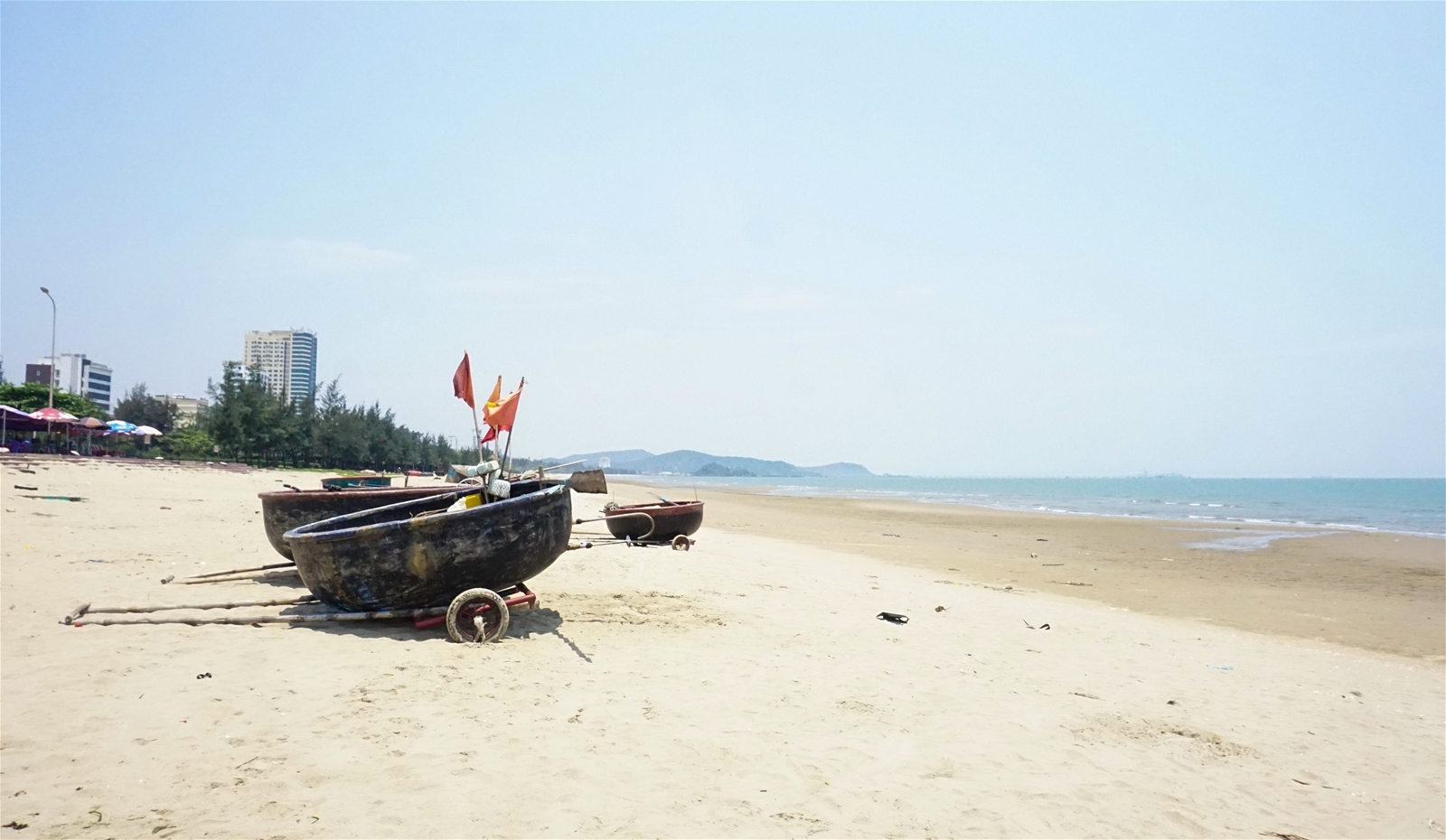 Nghỉ lễ 30/4-1/5: Nơi đông nghẹt khách, chỗ thưa vắng hiếm có nghi le 304 15 noi dong nghet khach cho thua vang hiem co