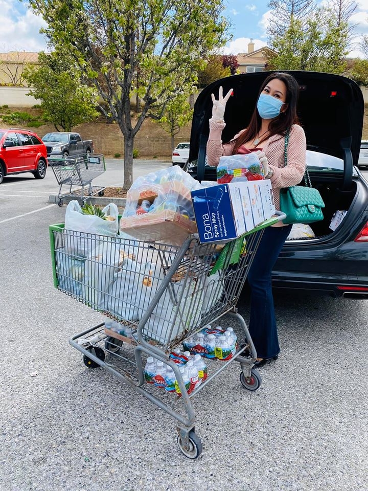 Nhà hàng Việt tài trợ hàng trăm suất ăn giúp các bác sĩ California, Mỹ chống COVID-19 nha hang viet tai tro hang tram suat an giup cac bac si california my chong covid 19
