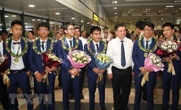 Sẽ tạo mọi điều kiện cho học sinh đội tuyển quốc gia dự Olympic khu vực và quốc tế năm 2020 se tao moi dieu kien cho hoc sinh doi tuyen quoc gia du olympic khu vuc va quoc te truc tuyen nam 2020