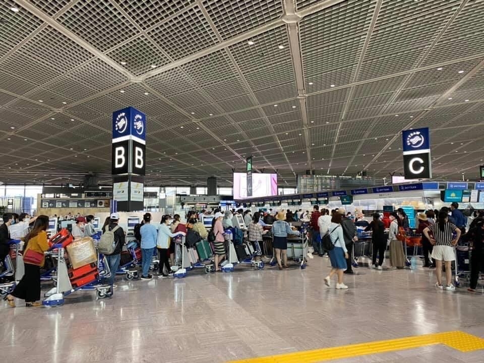 Hơn 300 công dân Việt Nam từ Nhật Bản đã về nước an toàn hon 300 cong dan viet nam tu nhat ban da ve nuoc an toan