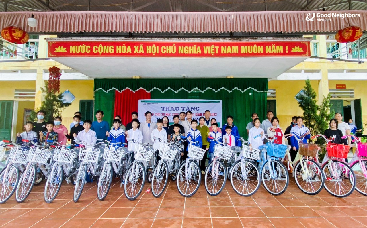 GNI tặng xe đạp cho 30 em học sinh tại xã Bằng Lang, huyện Quang Bình, tỉnh Hà Giang GNI tặng xe đạp cho 30 em học sinh tại xã Bằng Lang, huyện Quang Bình, tỉnh Hà Giang