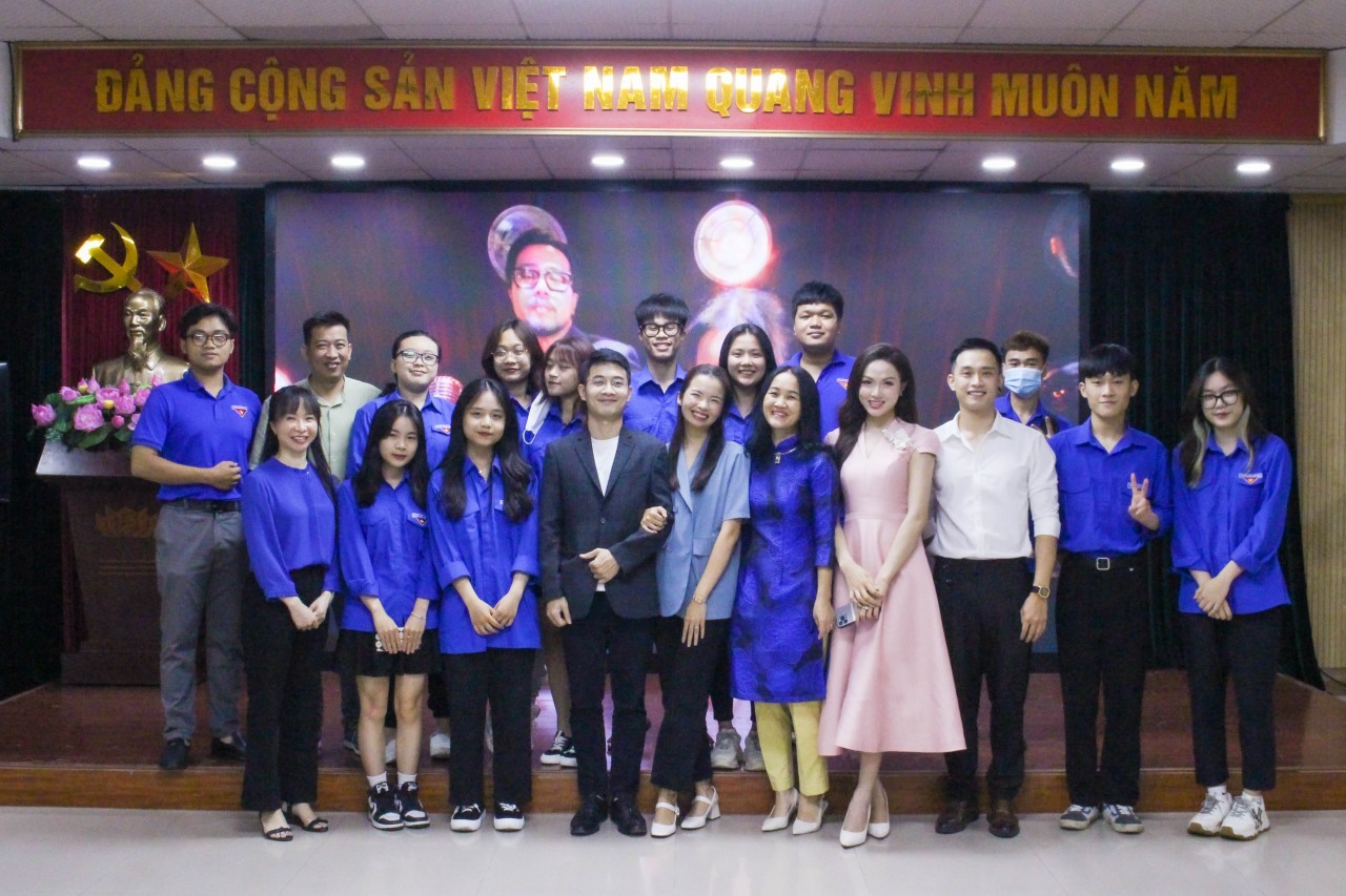 Chia sẻ trách nhiệm tài chính trong gia đình: Chung tay xóa bỏ định kiến giới Chia sẻ trách nhiệm tài chính trong gia đình: Chung tay xóa bỏ định kiến giới