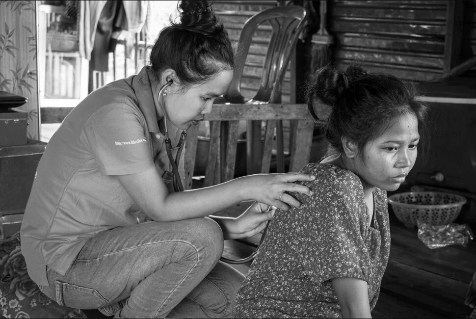 Phòng khám nổi Peam Bang tại Biển Hồ phong kham noi peam bang tai bien ho