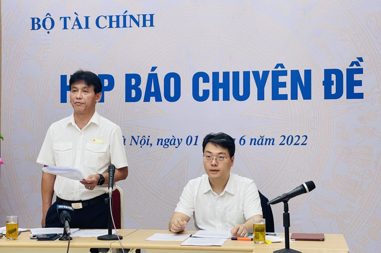100% doanh nghiệp, cá nhân sử dụng hoá đơn điện tử từ 1/7/2022 100% doanh nghiệp, cá nhân sử dụng hoá đơn điện tử từ 1/7/2022