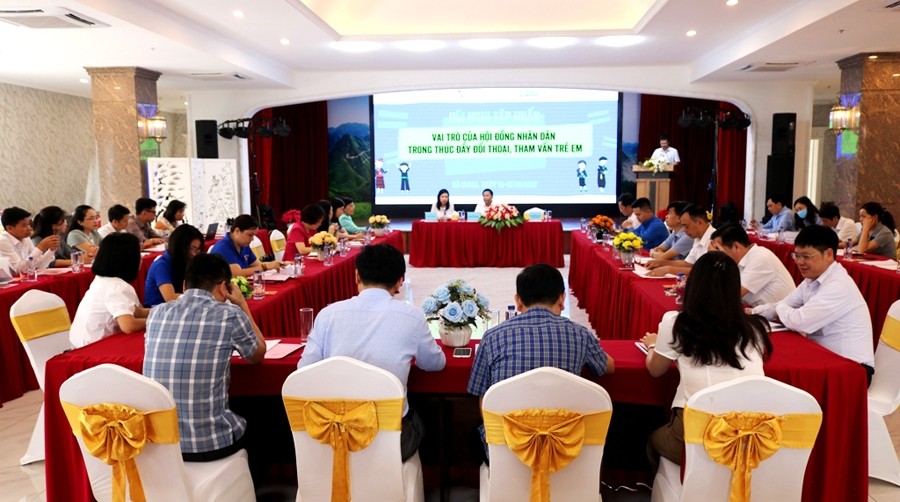 Hội nghị tập huấn vai trò của Hội đồng nhân dân trong thúc đẩy đối thoại, tham vấn trẻ em Hội nghị tập huấn vai trò của Hội đồng nhân dân trong thúc đẩy đối thoại, tham vấn trẻ em