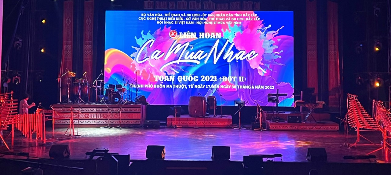 Hơn 1.000 nghệ sĩ, diễn viên tham gia Liên hoan Ca Múa Nhạc toàn quốc 2021 đợt 2 Hơn 1.000 nghệ sĩ, diễn viên tham gia Liên hoan Ca Múa Nhạc toàn quốc 2021 đợt 2