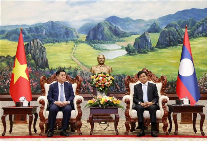 Tổng Bí thư, Chủ tịch nước Lào tiếp đoàn đại biểu Đảng Cộng sản Việt Nam Tổng Bí thư, Chủ tịch nước Lào tiếp đoàn đại biểu Đảng Cộng sản Việt Nam