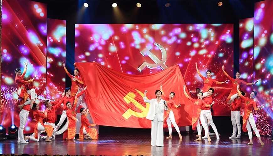 越南友好组织联合会为第八次对外新闻奖的成功做出了积极贡献 越南友好组织联合会为第八次对外新闻奖的成功做出了积极贡献