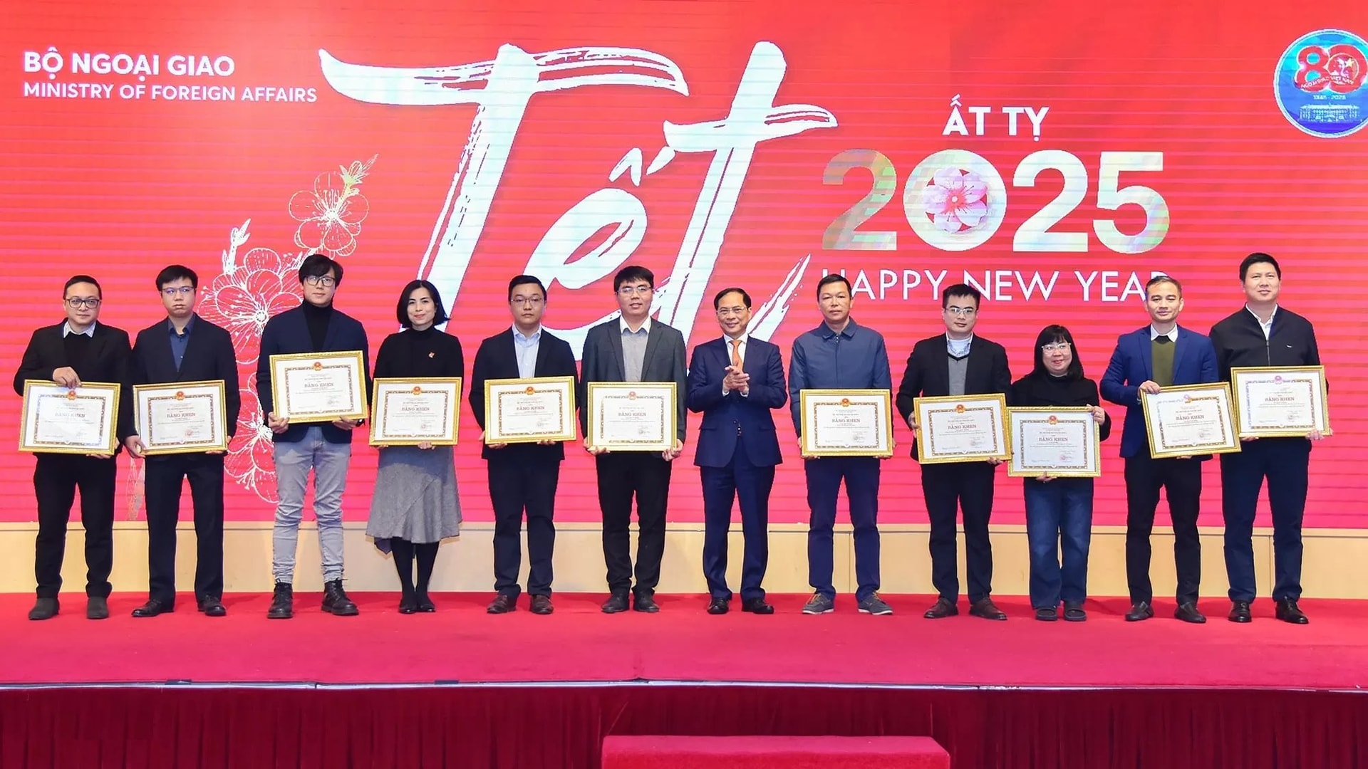 越南将在2025年举办多项重要的多边外交活动 越南将在2025年举办多项重要的多边外交活动