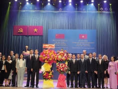 胡志明市将努力巩固和发展与中国8个友好合作城市的友好关系