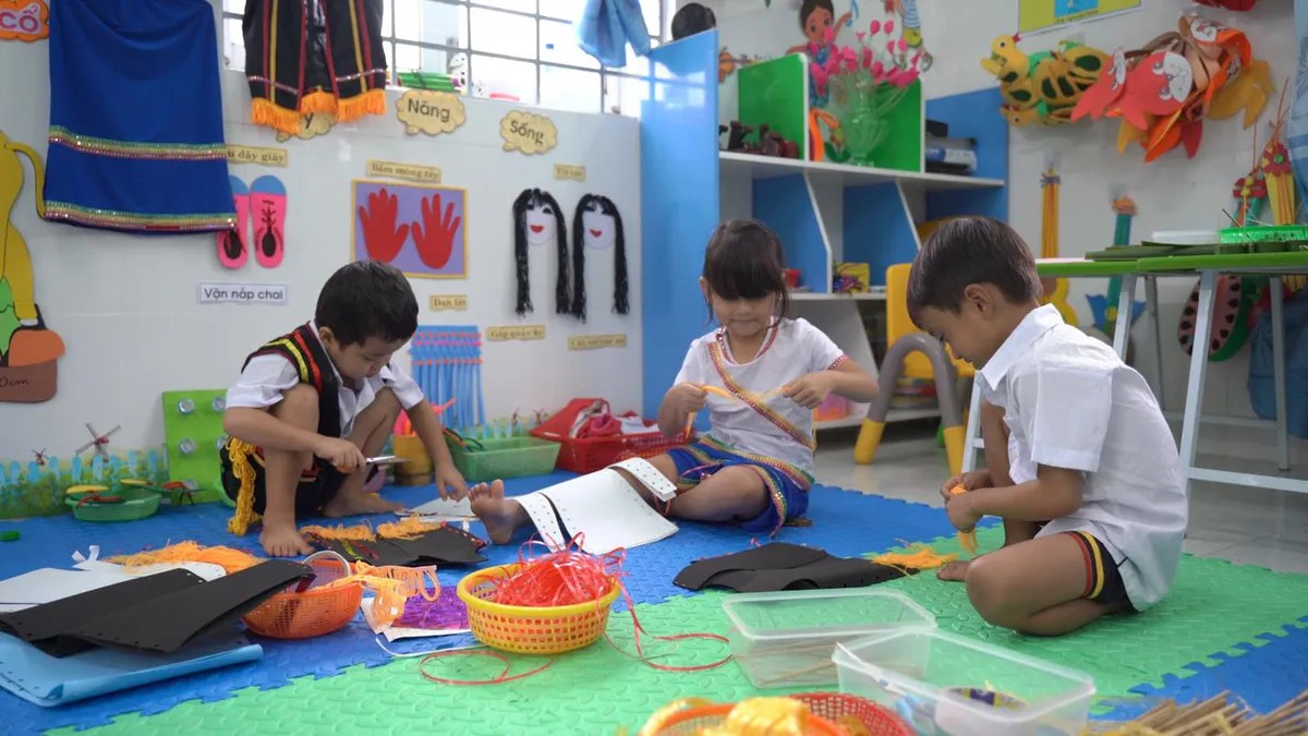 越南是东南亚地区教育改革的典范 Việt Nam là hình mẫu cải cách giáo dục trong khu vực