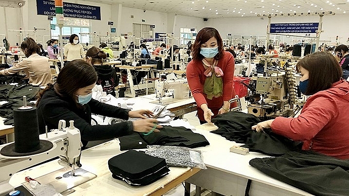 Bản in : 河内市支持中小型企业恢复生产活动 | Vietnam+ (VietnamPlus)