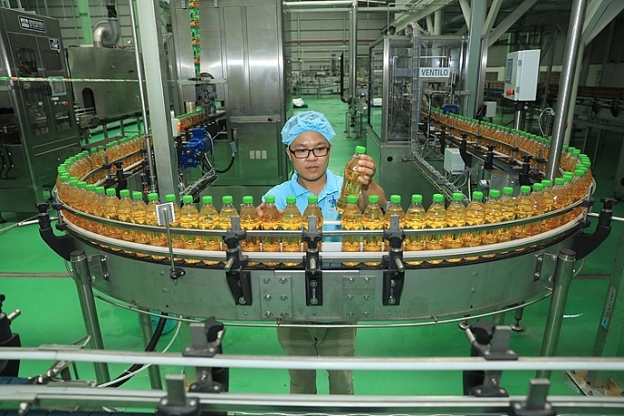 安装在新侠发工厂的GEA集团无菌技术生产线。 安装在新侠发工厂的GEA集团无菌技术生产线。