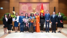 国际合作提升女性在数字时代的作用