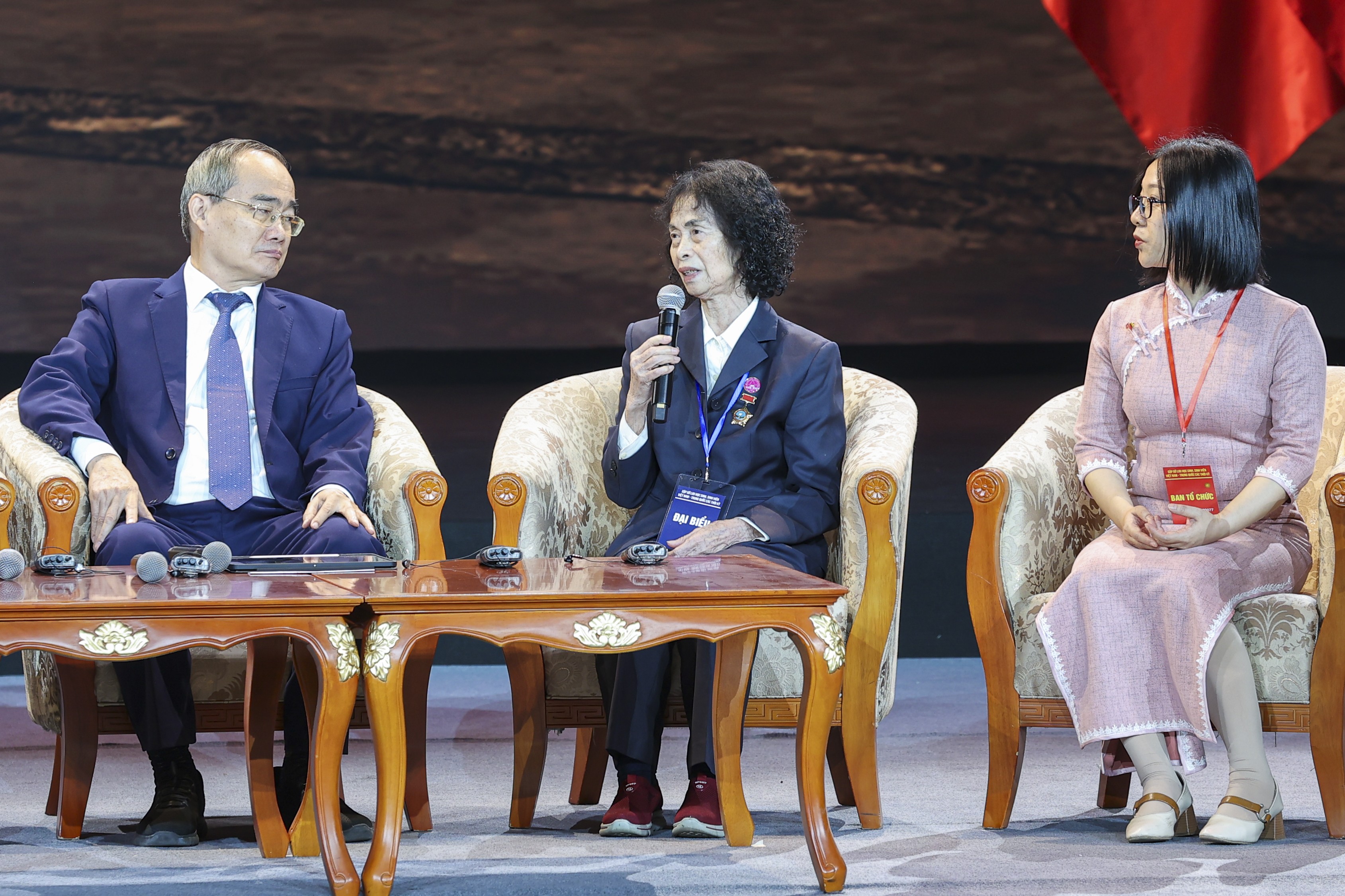 知识之桥连接越中合作 知识之桥连接越中合作