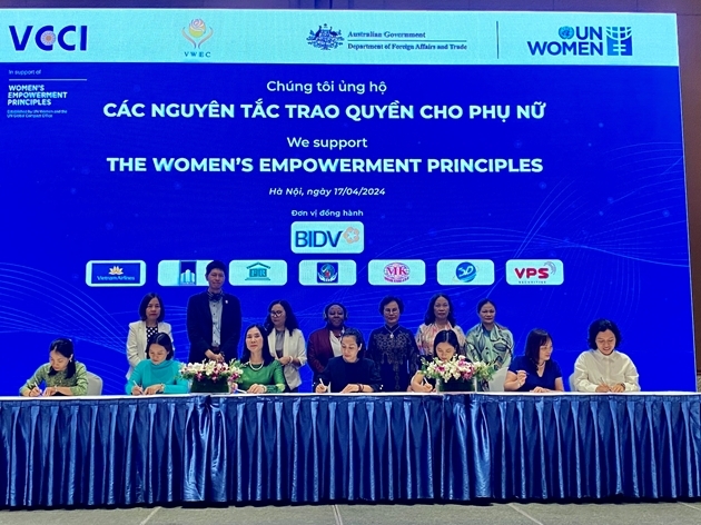Bản in : 支持女性掌管企业参与供应链 | Vietnam+ (VietnamPlus) Bản in : 支持女性掌管企业参与供应链 | Vietnam+ (VietnamPlus)