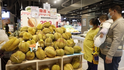 越中贸易额突破2000亿美元：机遇与挑战
