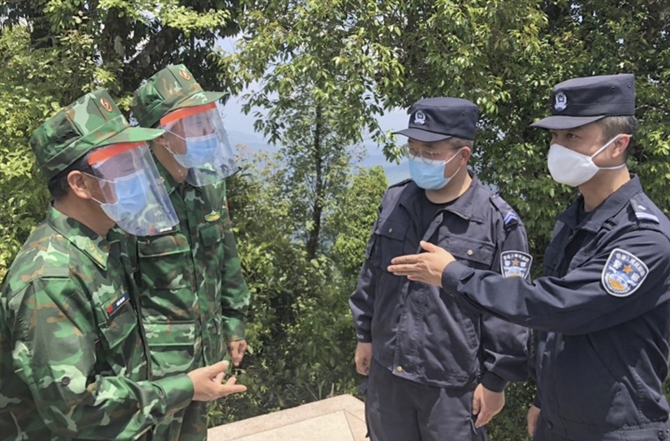 越中老三国戍边力量在边界区域进行会面 越中老三国戍边力量在边界区域进行会面