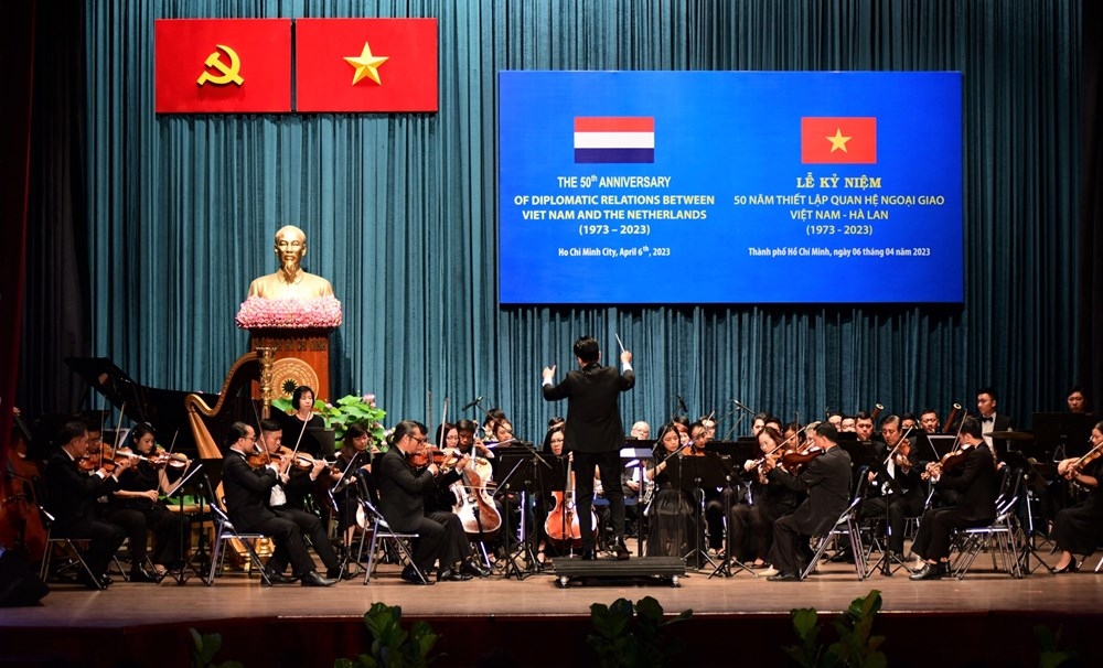 Bản in : 促进越南与荷兰文化对接 | Vietnam+ (VietnamPlus)