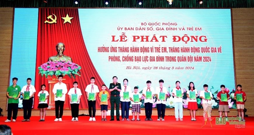 用实际行动传递对儿童的关爱