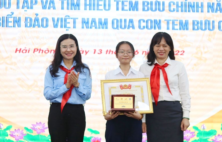 Bản in : 100万多名儿童参与收集和了解有关越南海洋和岛屿的邮票 | Vietnam+ (VietnamPlus) Bản in : 100万多名儿童参与收集和了解有关越南海洋和岛屿的邮票 | Vietnam+ (VietnamPlus)