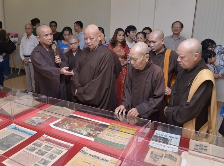 Bản in : 题为“结成一座莲花台”的佛教新闻资料展开展 | Vietnam+ (VietnamPlus) Bản in : 题为“结成一座莲花台”的佛教新闻资料展开展 | Vietnam+ (VietnamPlus)