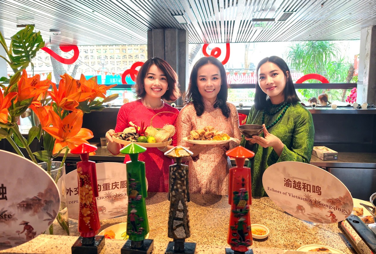 越南春卷、河粉与饮食文化香飘中国重庆 越南春卷、河粉与饮食文化香飘中国重庆