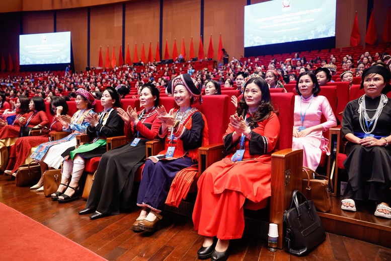 越南妇女第十四次全国代表大会:开启妇女运动新发展阶段 越南妇女第十四次全国代表大会:开启妇女运动新发展阶段
