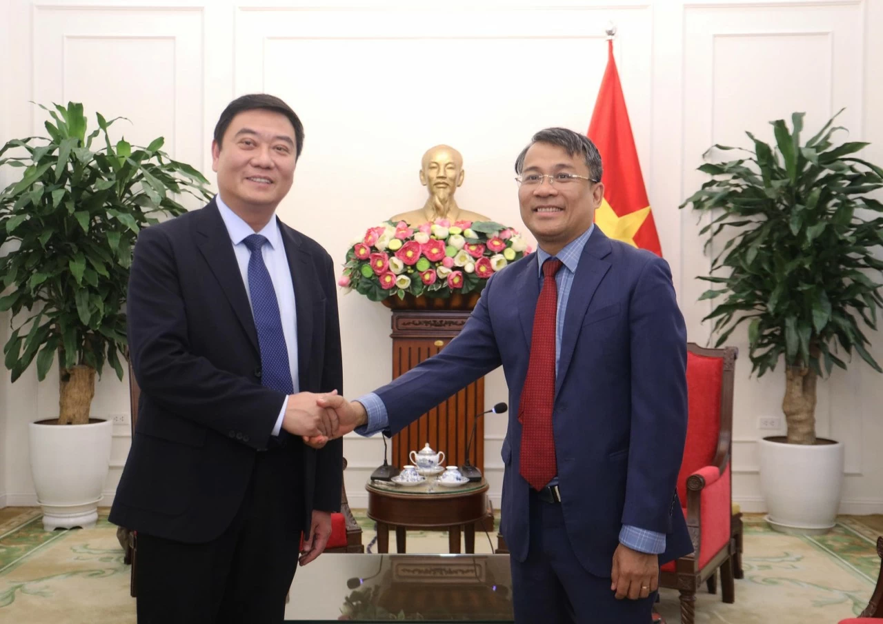 加强粤港澳大湾区与越南的合作对接 加强粤港澳大湾区与越南的合作对接