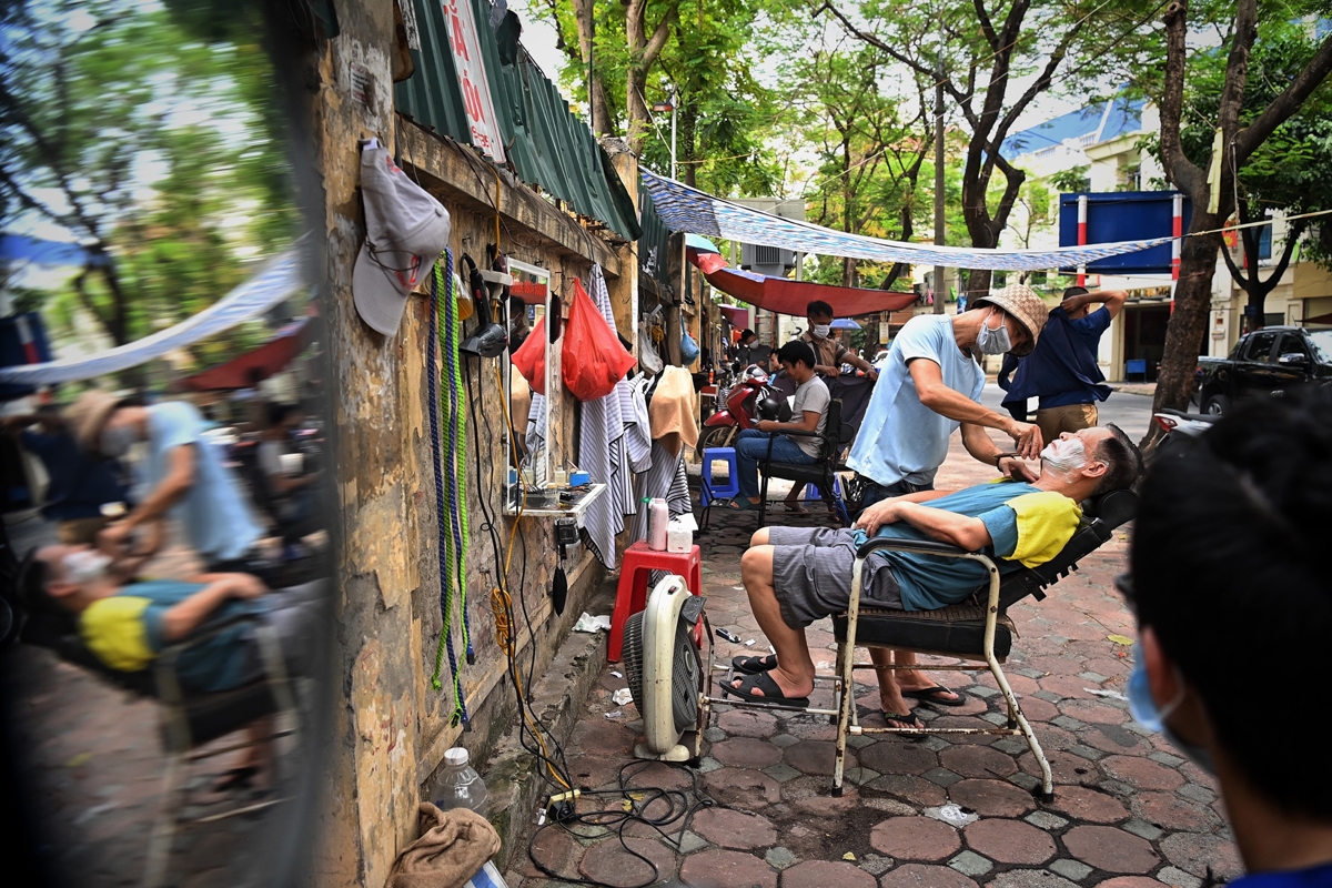 Bản in : 新冠肺炎疫情:河内市自7月13日停止所有非必要服务经营活动 | Vietnam+ (VietnamPlus) Bản in : 新冠肺炎疫情:河内市自7月13日停止所有非必要服务经营活动 | Vietnam+ (VietnamPlus)