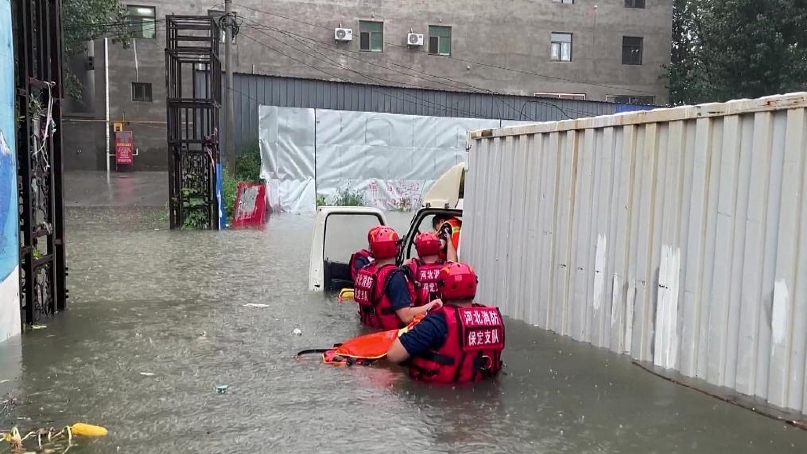 Bản in : 越南领导人就中国多地遭暴风雨袭击造成损失向中国领导人致慰问电 | Vietnam+ (VietnamPlus) Bản in : 越南领导人就中国多地遭暴风雨袭击造成损失向中国领导人致慰问电 | Vietnam+ (VietnamPlus)