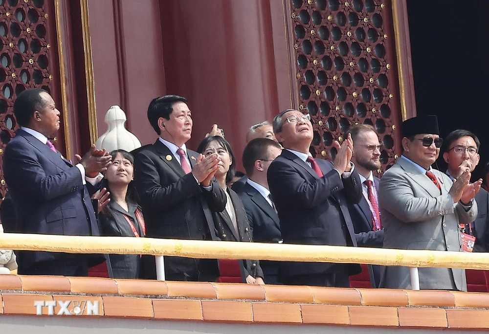 国家主席梁强出席世界反法西斯战争胜利八十周年纪念活动 Chủ tịch nước dự lễ kỷ niệm 80 năm chiến thắng phátxít tại Trung Quốc | Vietnam+ (VietnamPlus)