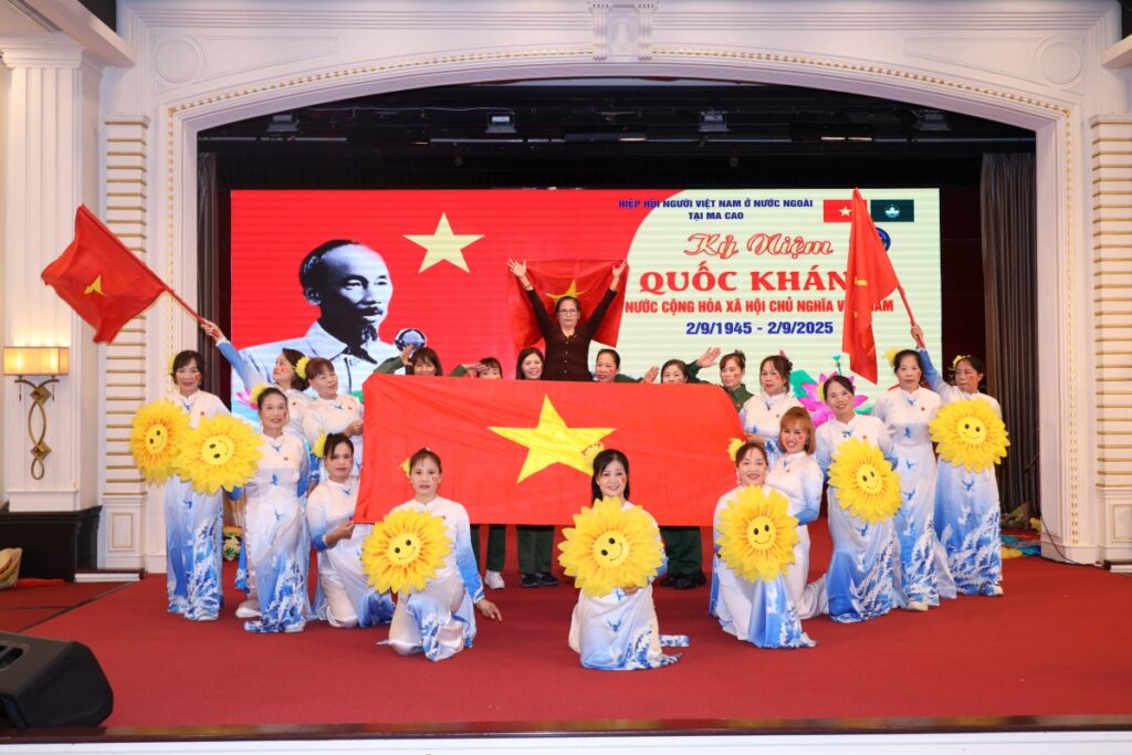 旅华越南人分享民族自豪感 旅华越南人分享民族自豪感