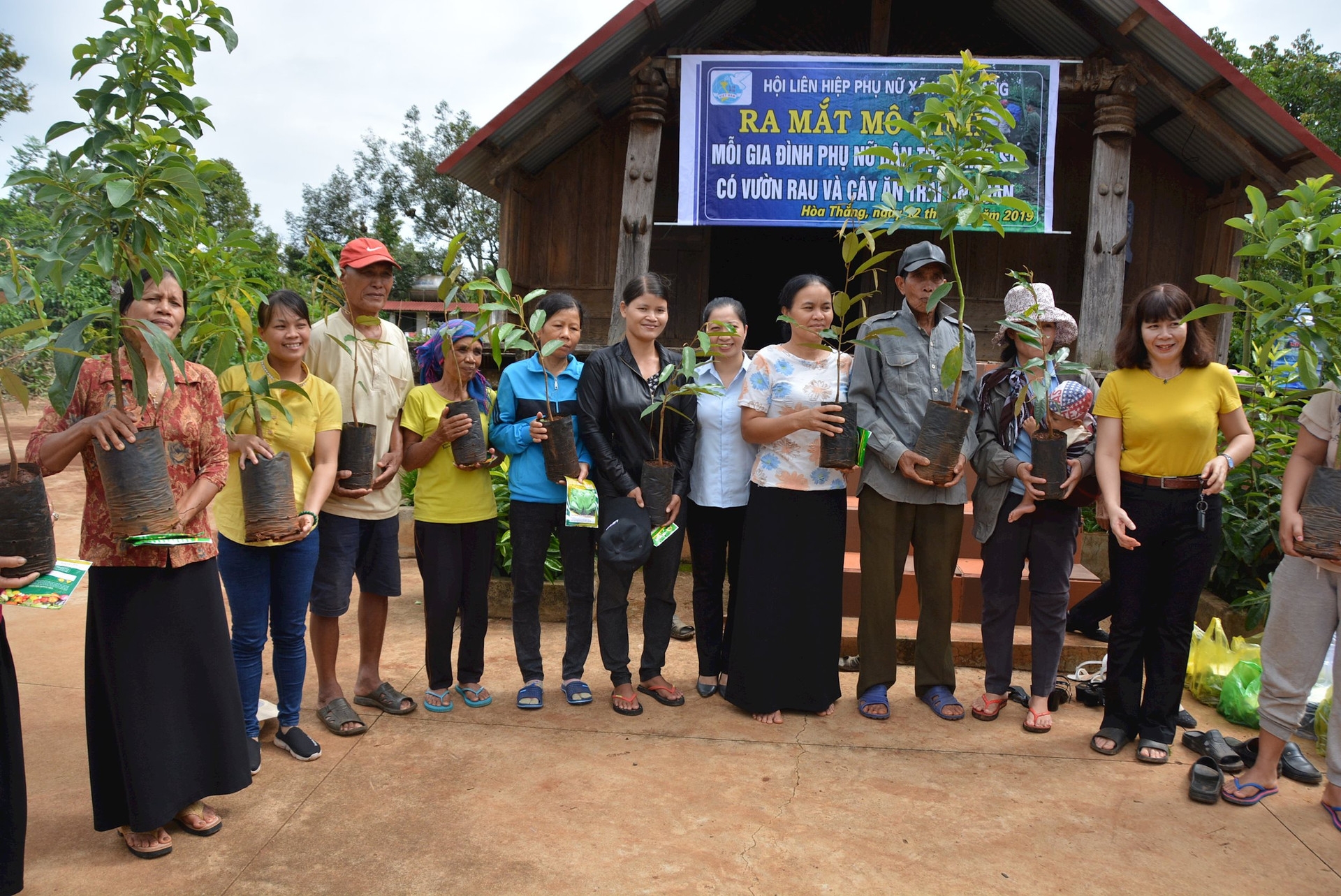 Bản in : 努力提高少数民族地区同胞获取信息援助工作 | Vietnam+ (VietnamPlus) Bản in : 努力提高少数民族地区同胞获取信息援助工作 | Vietnam+ (VietnamPlus)