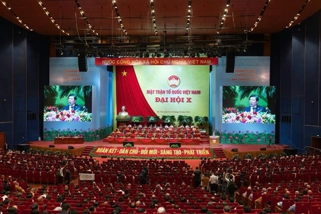 越南祖国阵线第十次全国代表大会,2024-2029年任期。 越南祖国阵线第十次全国代表大会,2024-2029年任期。