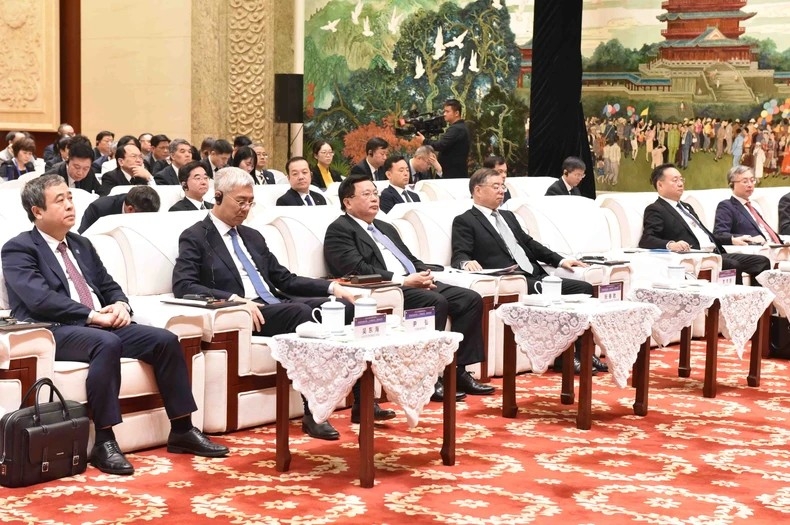 第十九次越中两党理论研讨会在中国举行