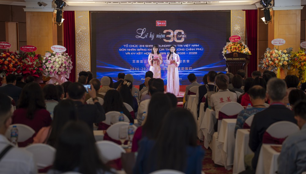 至善基金会在越南开展活动30周年,获越南政府总理嘉奖 Lễ kỷ niệm 30 năm Tổ chức Zhi Shan Foundation hoạt động tại Việt Nam. (Ảnh: hue.gov.vn)