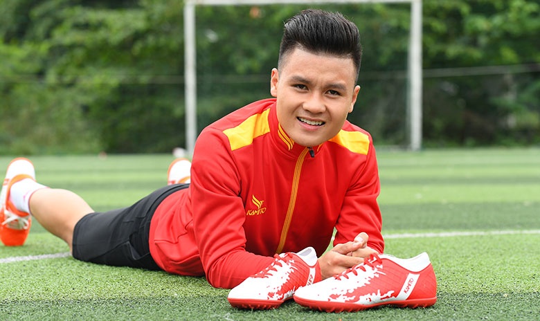 Đã đến lúc Quang Hải được so sánh với Ronaldo & Messi da den luc quang hai duoc so sanh voi ronaldo messi
