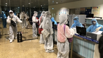 重启国际航班3天来共有17趟航班1753人入境越南