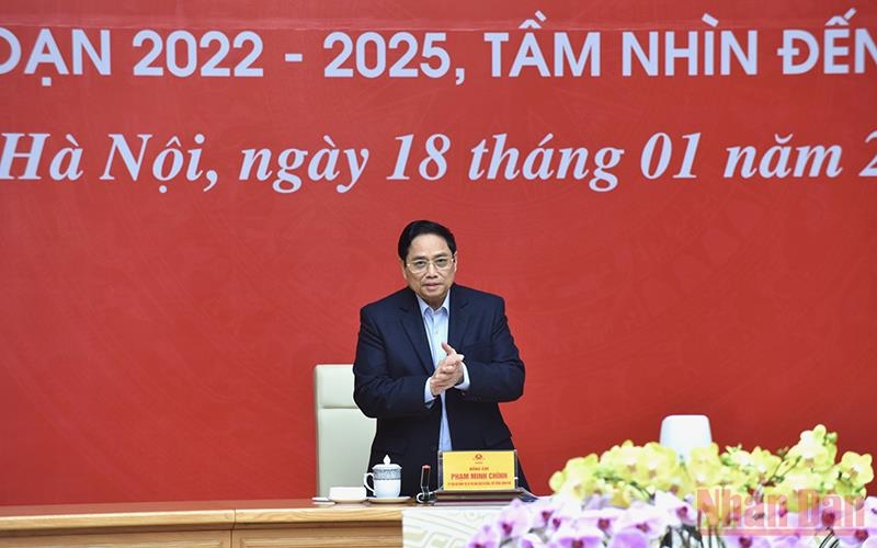 老挝媒体：老挝政府总理潘坎•维帕万对越南进行的正式访问体现了老越两党、两国和两国人民之间密切友好、团结亲密和信任的关系