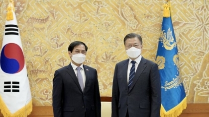 韩国总统文在寅：韩国将越南视为核心合作伙伴