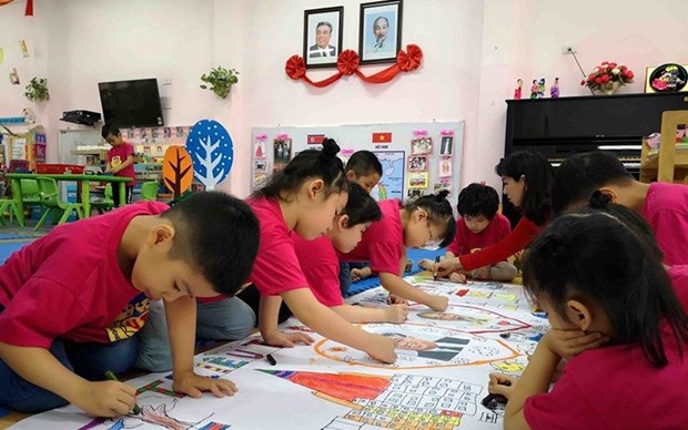 越朝友谊优质幼儿园的一堂课。