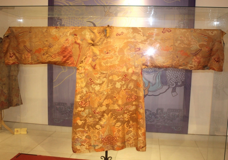 越南古代皇家服饰。 越南古代皇家服饰。