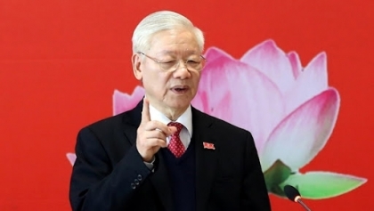 越共中央总书记阮富仲的文章是具有越南特色的宝贵经验的总结