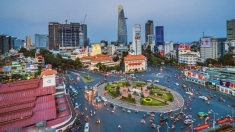 胡志明市努力实现经济重启