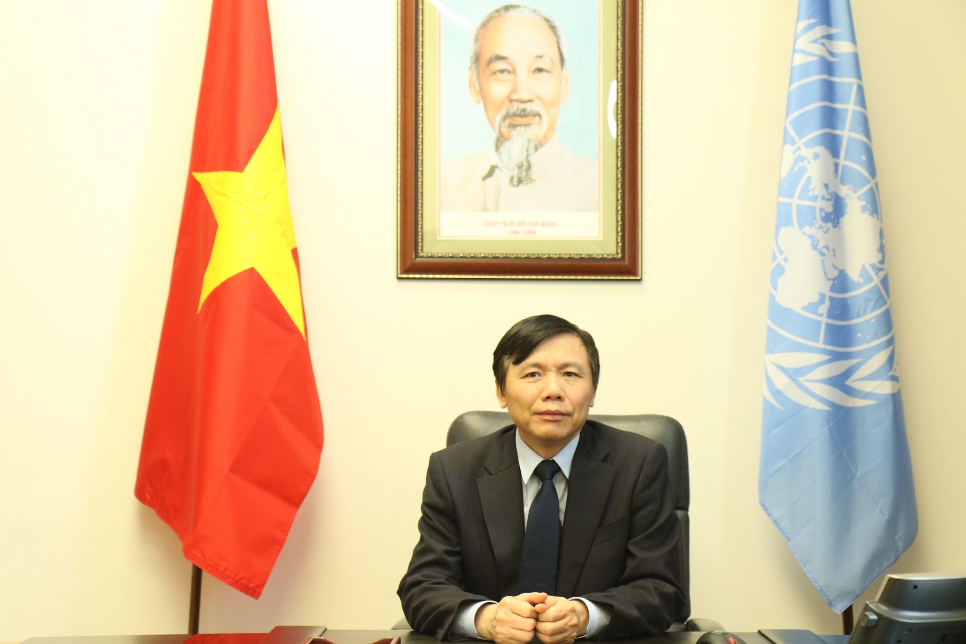 越南常驻联合国代表团团长邓廷贵大使。 越南常驻联合国代表团团长邓廷贵大使。