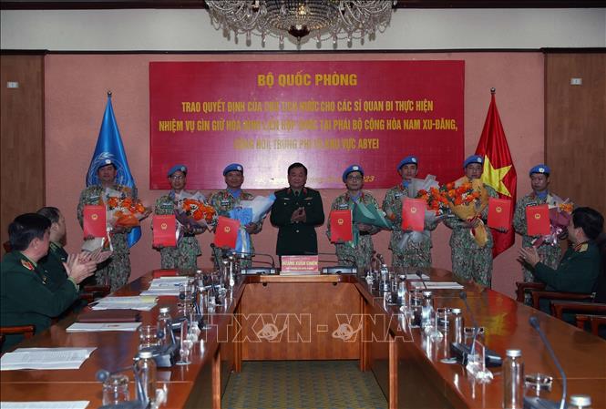 Tiếp tục cử sĩ quan QĐND Việt Nam đi làm nhiệm vụ gìn giữ hòa bình LHQ Tiếp tục cử sĩ quan QĐND Việt Nam đi làm nhiệm vụ gìn giữ hòa bình LHQ